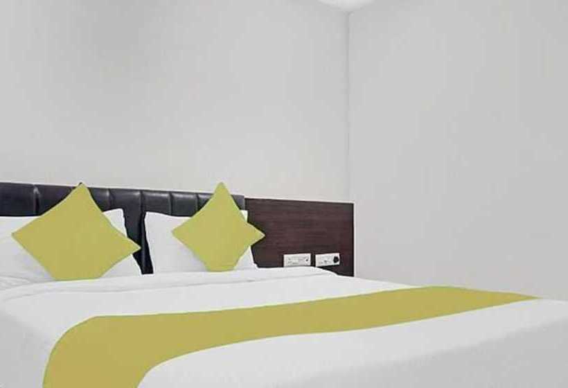 Hotel Treebo Madhuvan Grand