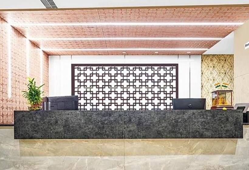 Hotel Treebo Madhuvan Grand