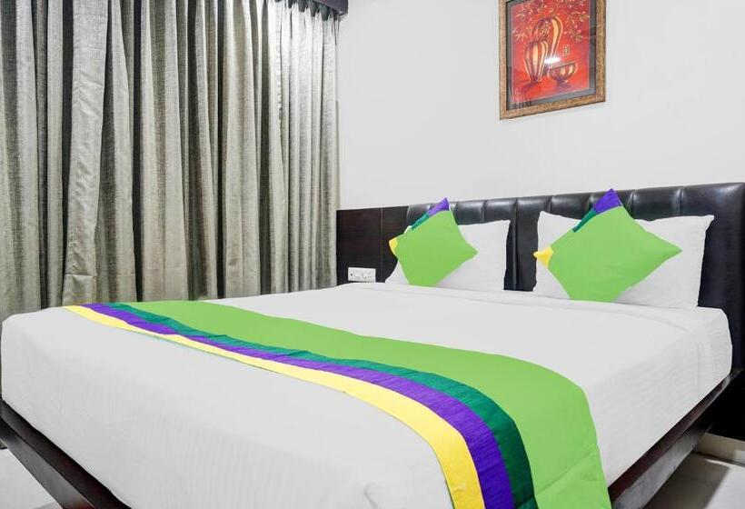 Hotel Treebo Madhuvan Grand