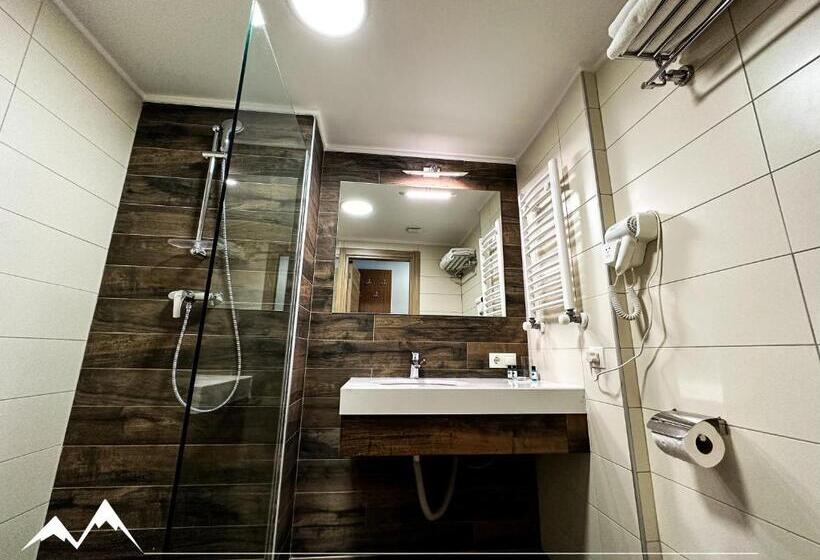 The At “orbi Palace Bakuriani”