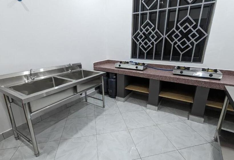 Mufasa City Hostel And Apartments