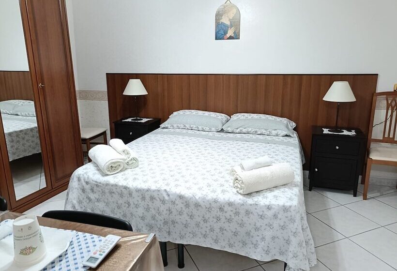 펜션 Antico Portale   Host Roberto