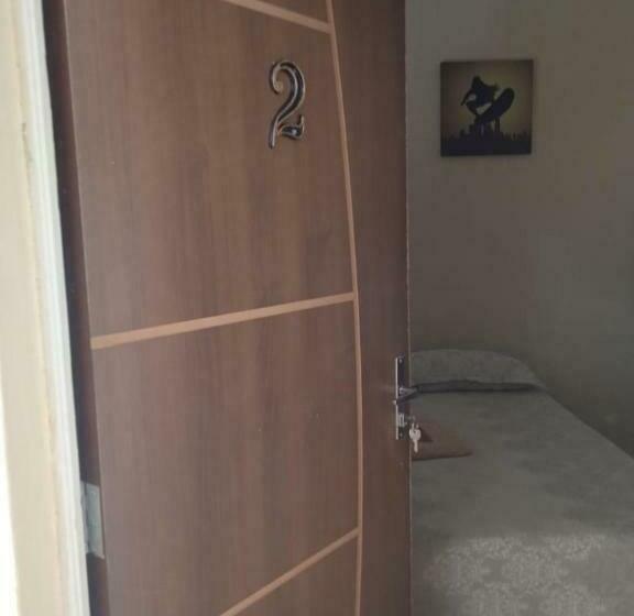 Пансион Apart 2 Suites Pelinca