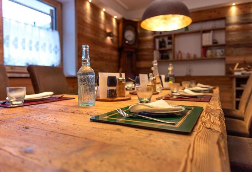 膳宿费 B&b El Lares B&b L Avez