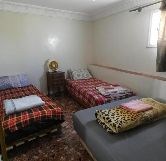 پانسیون Booking And Hosting Medina