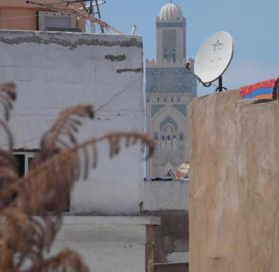 پانسیون Booking And Hosting Medina