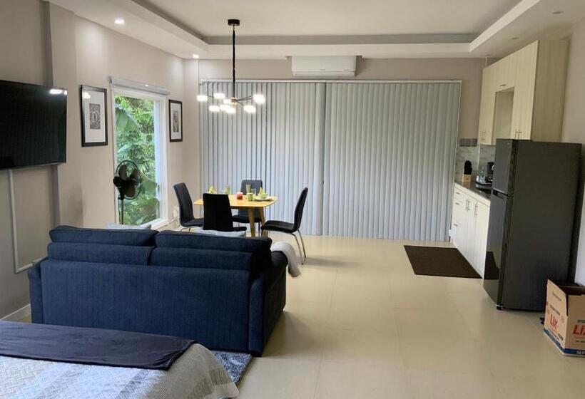 פנסיון Casa De Simone Bagac