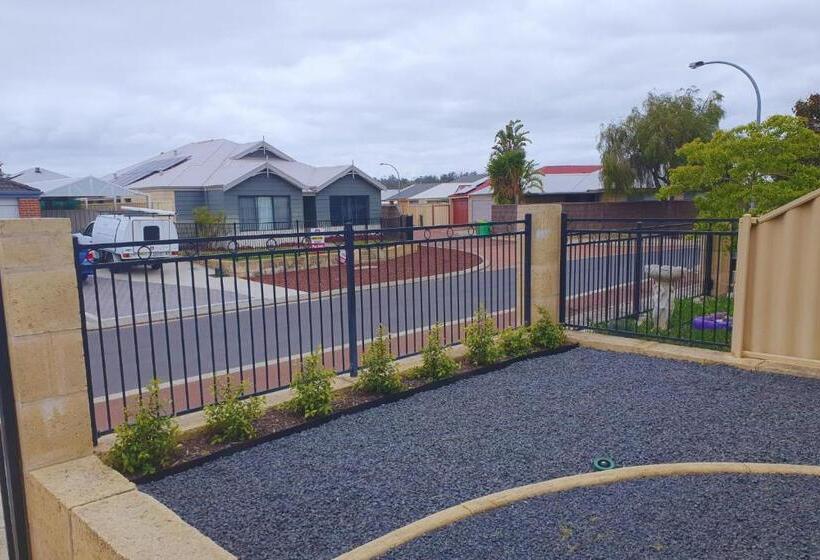 פנסיון Dalyellup Private Guest House Unit