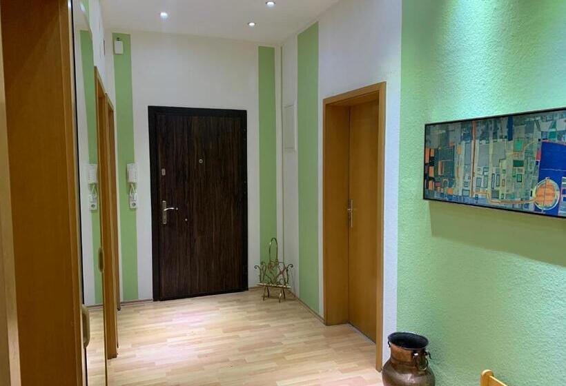 פנסיון Gelsenkirchen Am Flöz