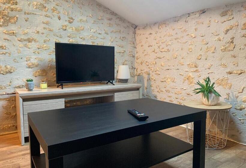 פנסיון Gîte Des Jonchères