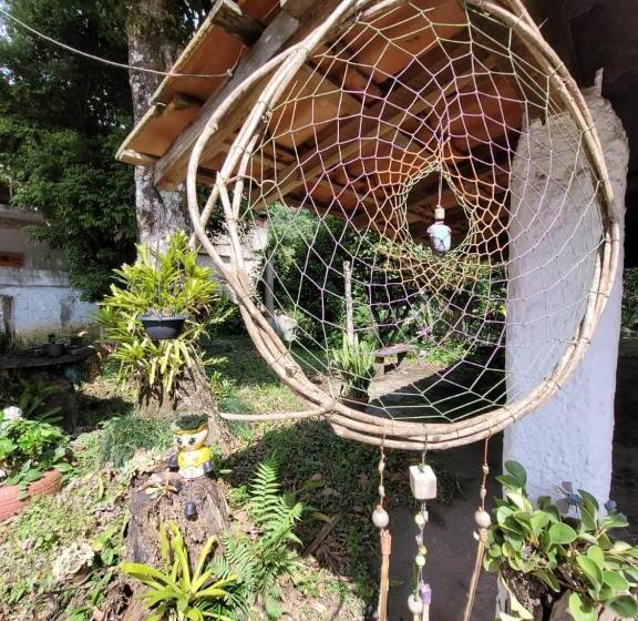 Пансион Hospedaria E Camping Quintal Do Mundo