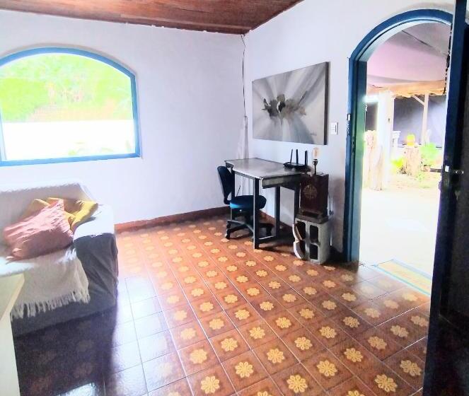 Пансион Hospedaria E Camping Quintal Do Mundo