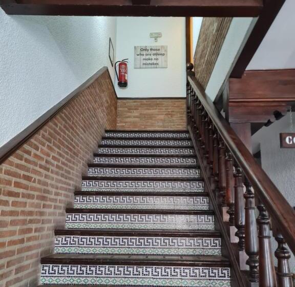 פנסיון Hostal El Hidalgo