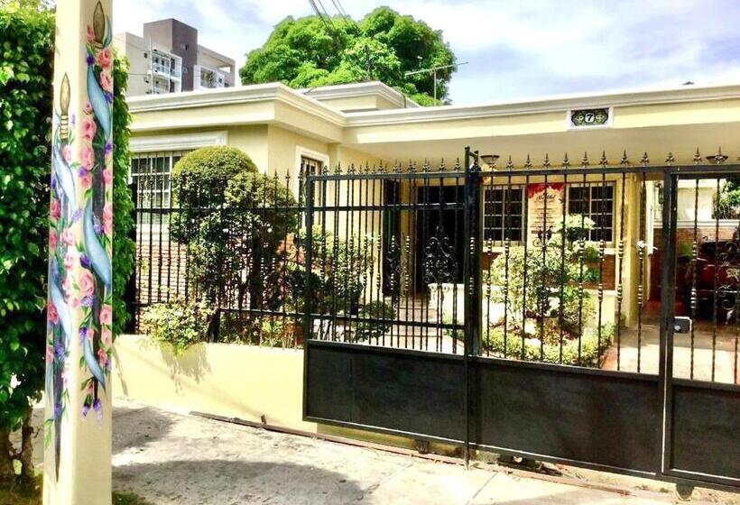 پانسیون Hostal Los Mangos Bajitos