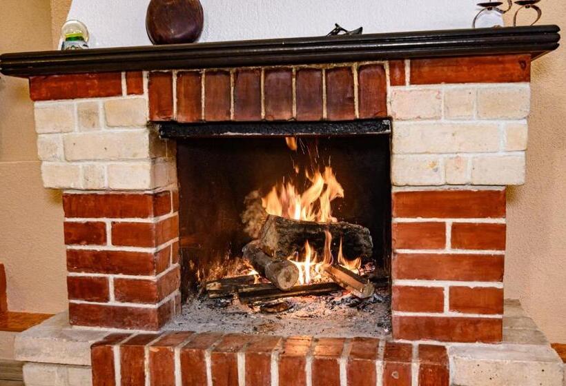 פנסיון Lalev Guest House