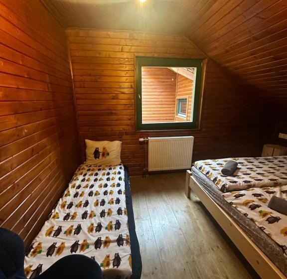 פנסיון Madarasi Sportbázis