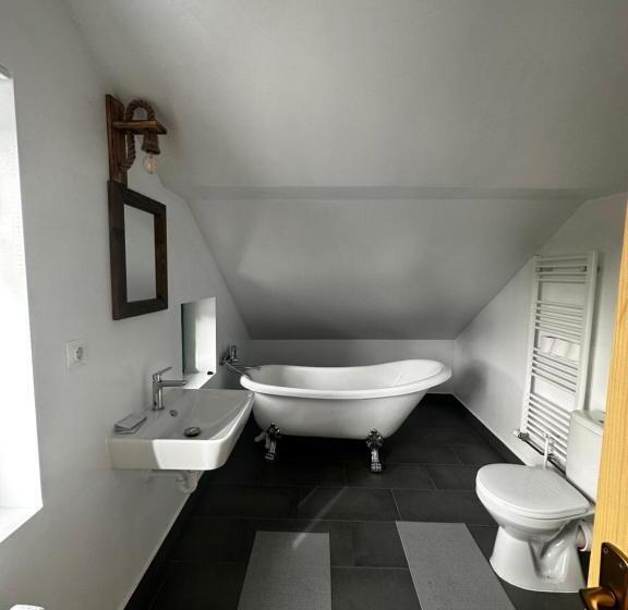 פנסיון Madarasi Sportbázis