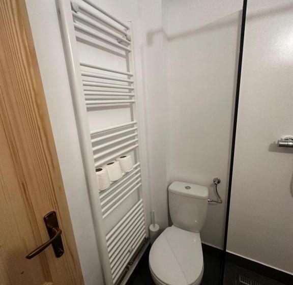 פנסיון Madarasi Sportbázis