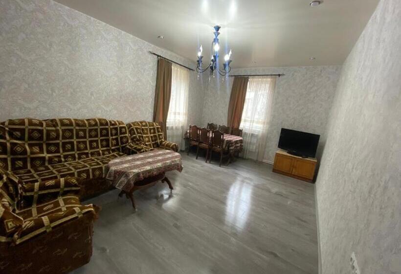 پانسیون Sargsyans Guest Hause