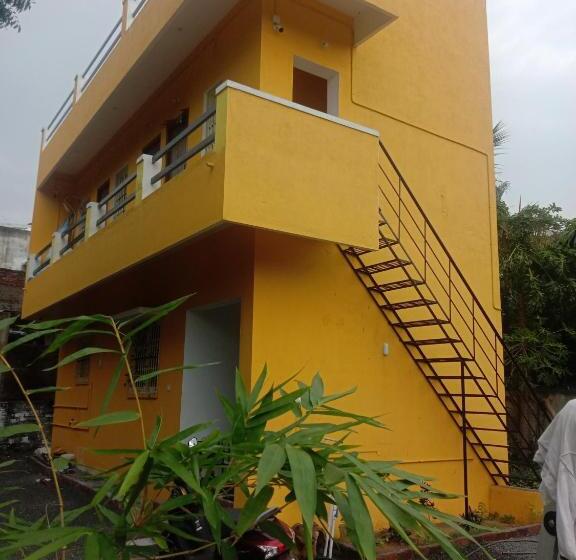 بنسيون Thendral Homes 1bhk