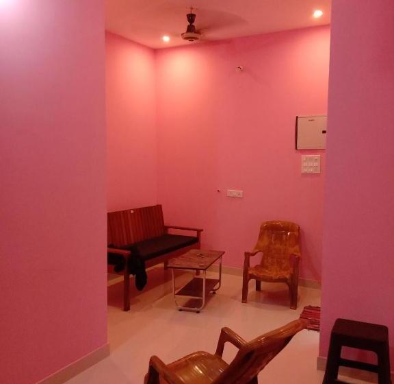 بنسيون Thendral Homes 1bhk