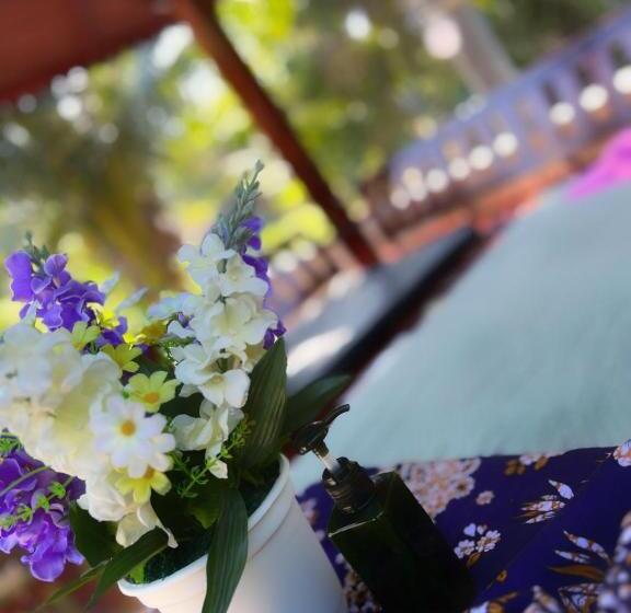 펜션 Twocans Resort Kohmak   Sha