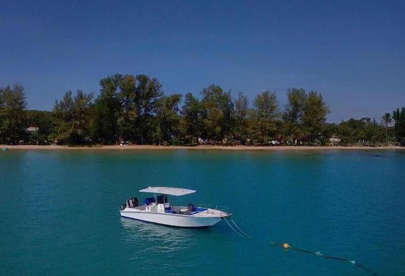 펜션 Twocans Resort Kohmak   Sha