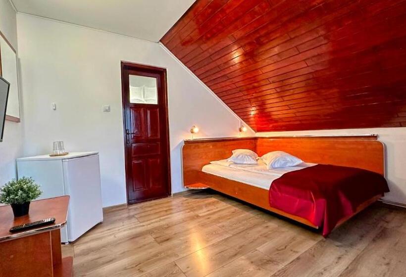 بنسيون Valea Albă View   Self Check In