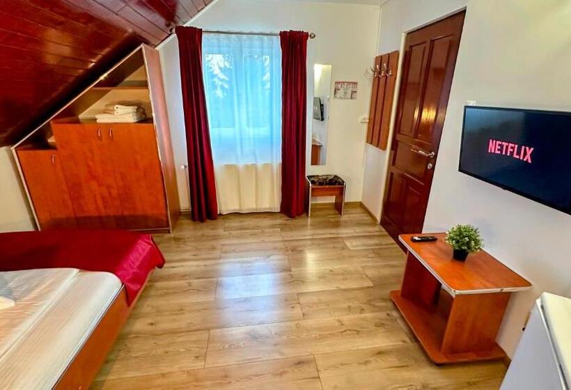 بنسيون Valea Albă View   Self Check In