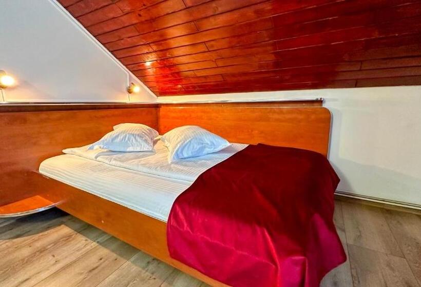 بنسيون Valea Albă View   Self Check In