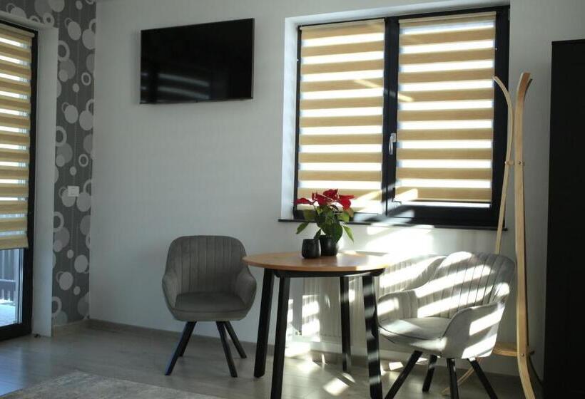 פנסיון Vila Dorna Royal