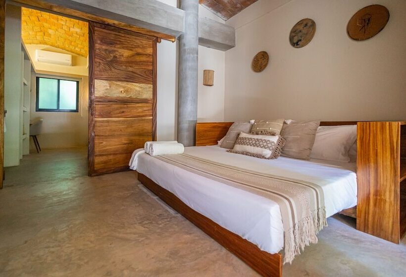 Raíz Hotel Boutique