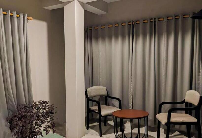 리조트 The Oak Retreat Lamahatta