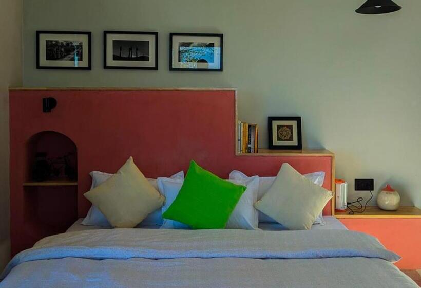 리조트 The Oak Retreat Lamahatta