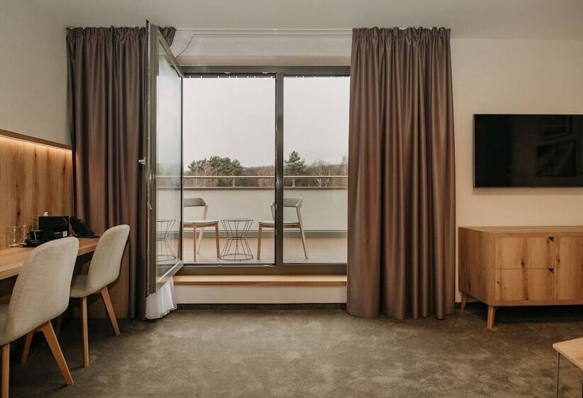 Rm Hotel Wellness&congress