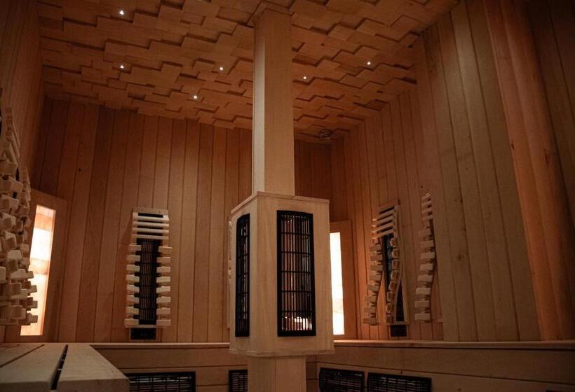 Rm Hotel Wellness&congress