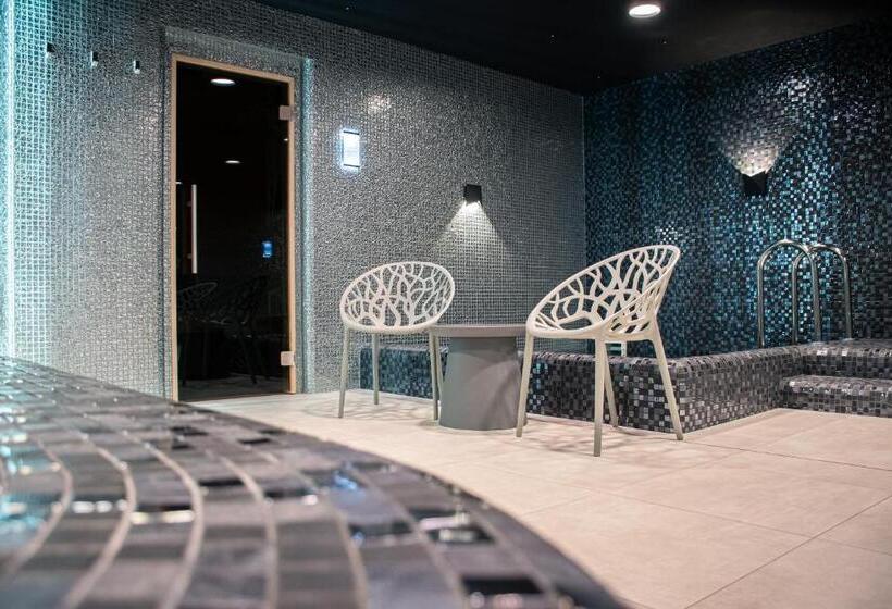 Rm Hotel Wellness&congress