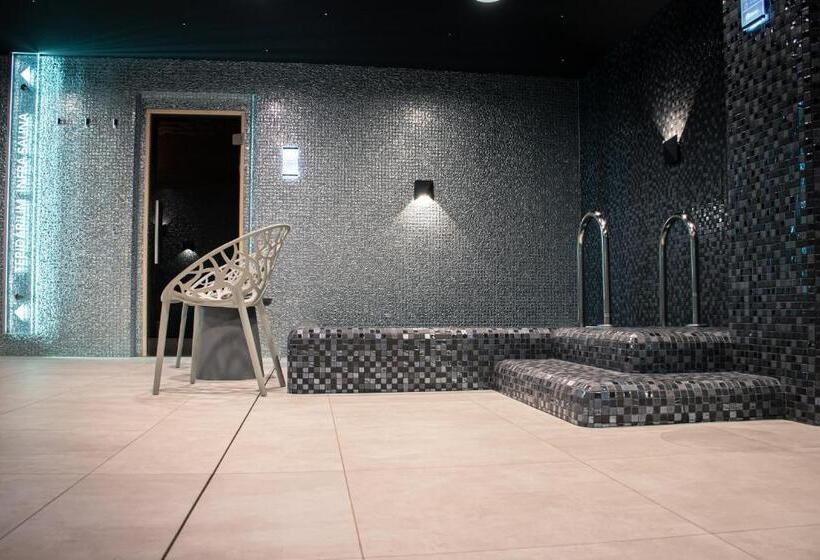 Rm Hotel Wellness&congress