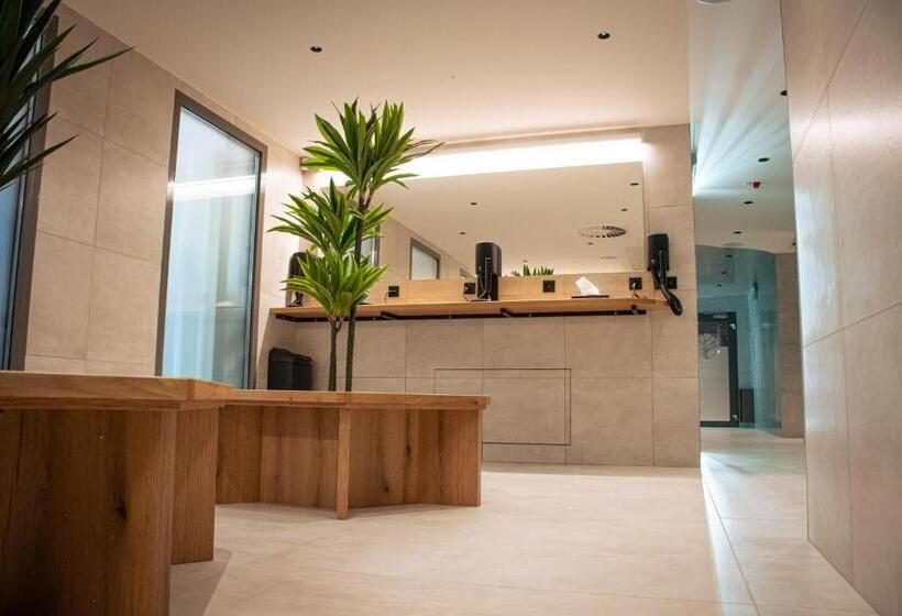 Rm Hotel Wellness&congress