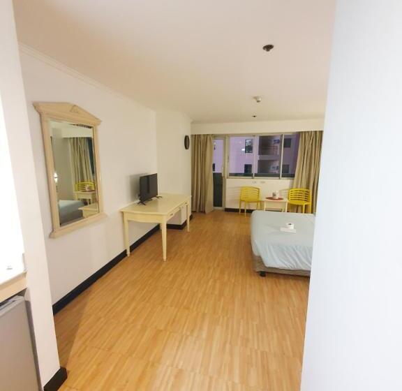 Sab R. Condote L Suites