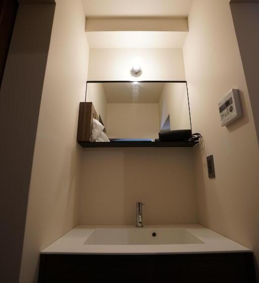 赭soho Yunotsu Old Village Inn & Bar