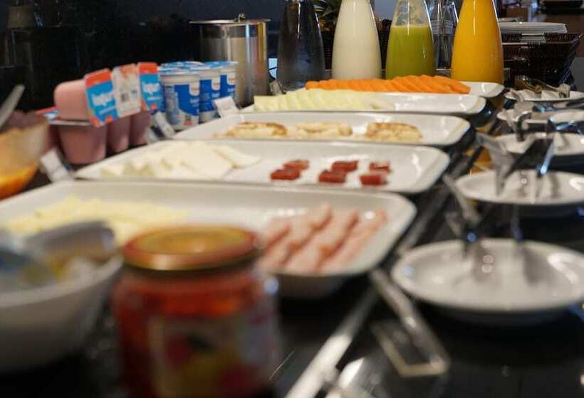 Trento Hotel Guaíra By Unna