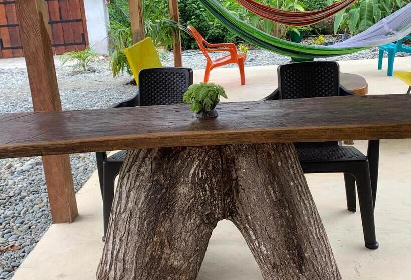 הוסטל Mi Casa Es Tu Casa Glamping