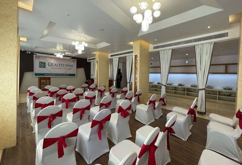 호스텔 Quality Inn Rockwell Grand, Bangalore