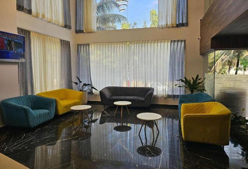 호스텔 Quality Inn Rockwell Grand, Bangalore