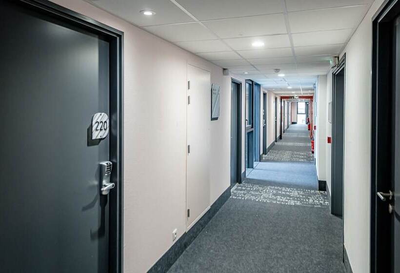 B&b Hotel Le Creusot Montchanin