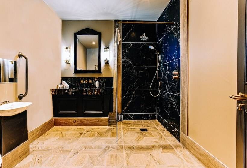 مبيت وإفطار Arthurs