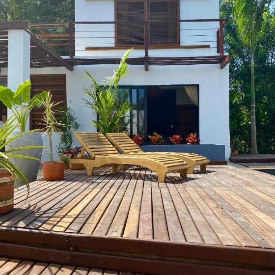 تختخواب و صبحانه Casa La Rayanna