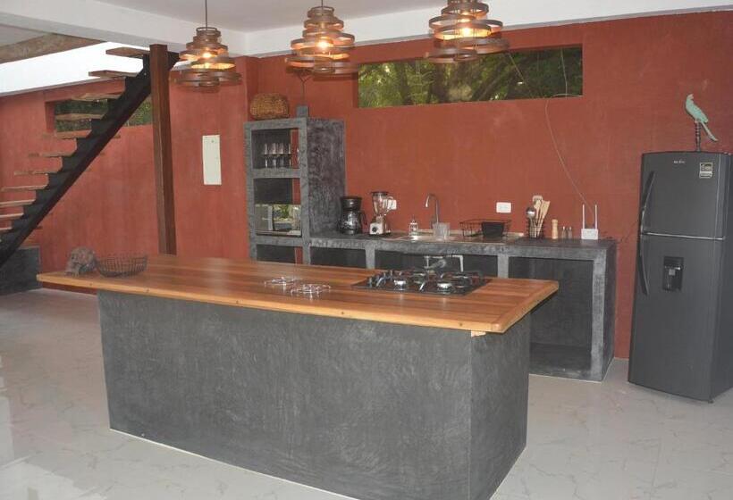 مبيت وإفطار Casa La Rayanna