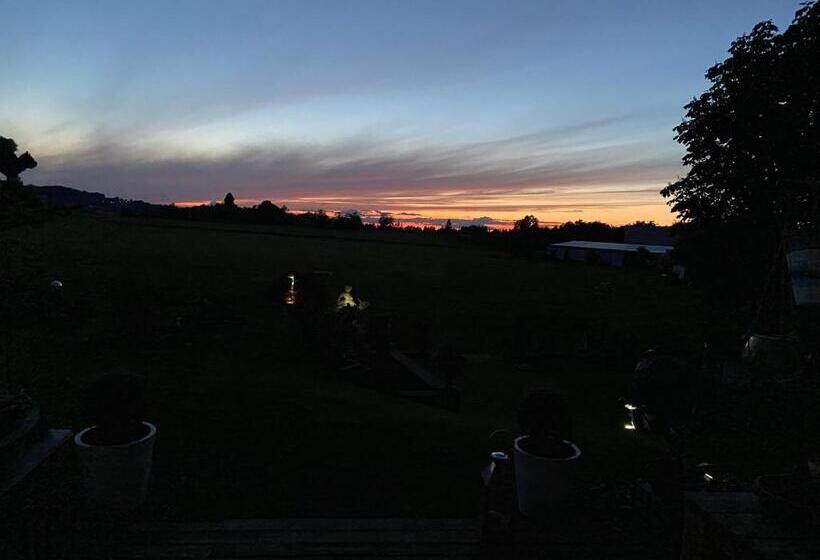 住宿加早餐 Das Blaue Haus Ein Sommertraum Und Ein Wintermärchen